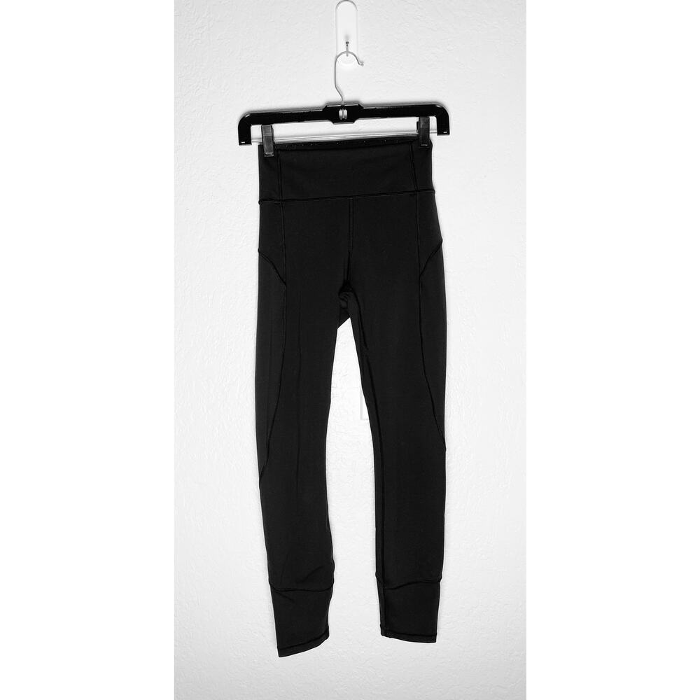 Lululemon Women's Black High Rise Leggings Yoga Workout Gym Athleisure Luxtreme